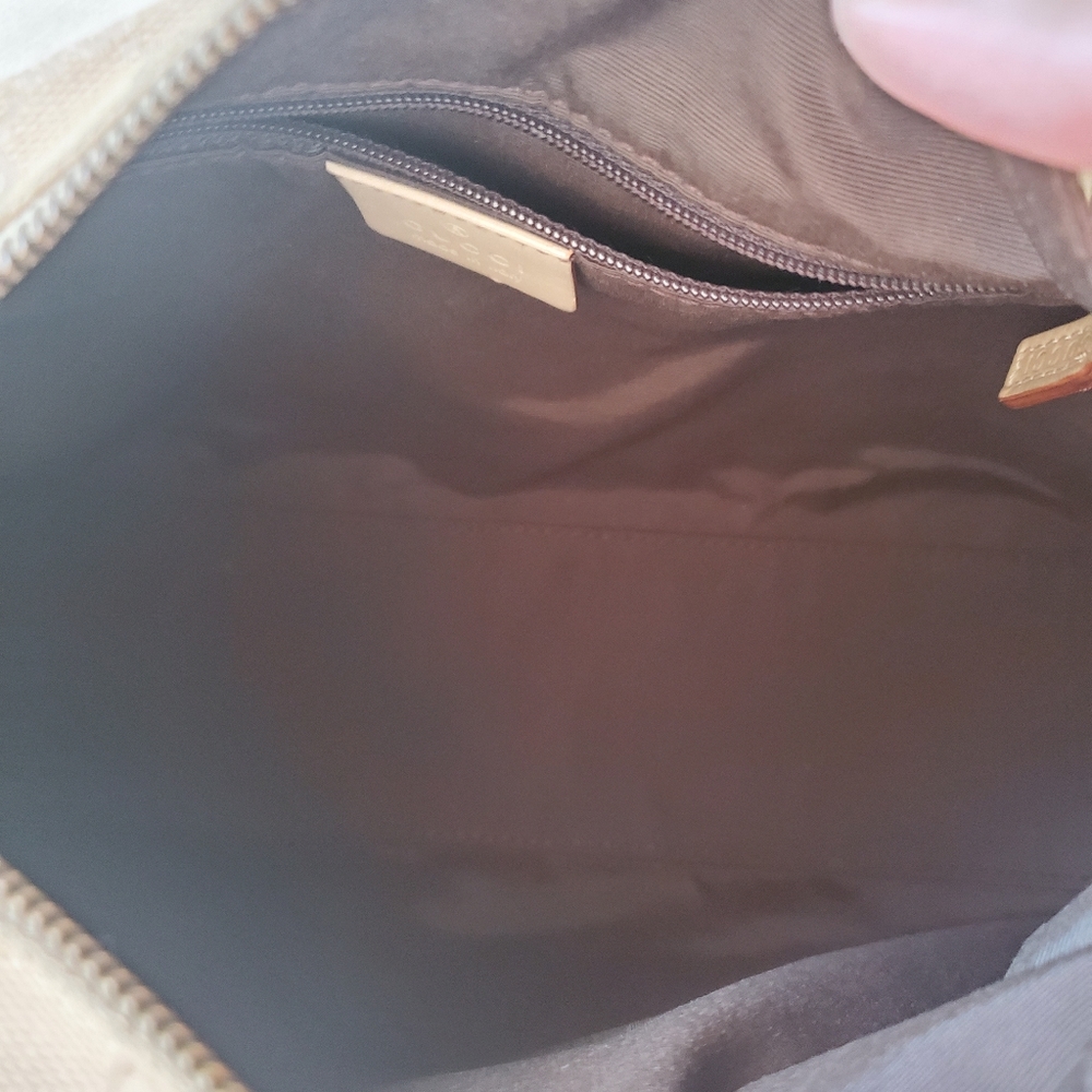 GUCCI Beige Monogram Shoulder Bag - Picture 12 of 14